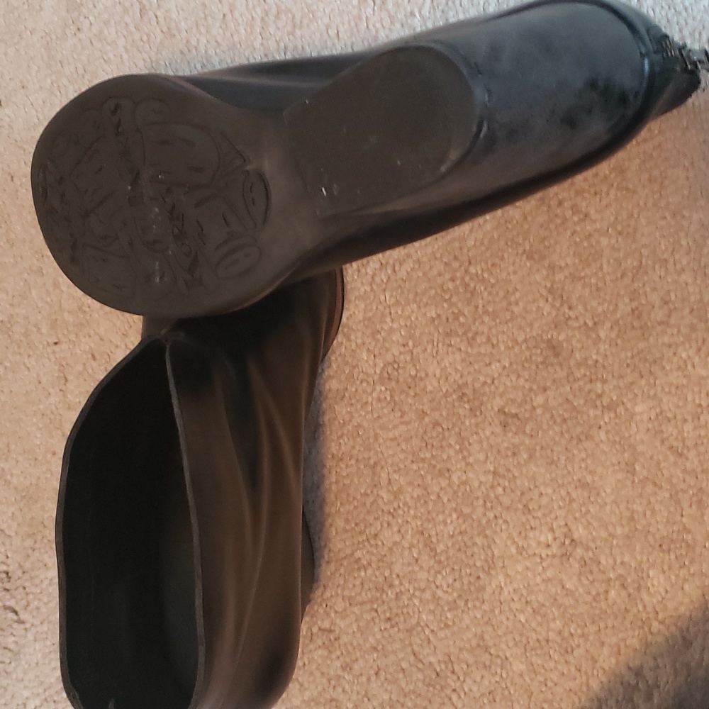 Women's Korkease Ankle Booties - Picture 5 of 7